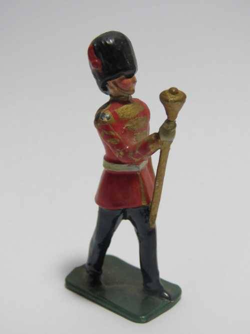 Vintage Toys British marching band Field commander lead soldier for